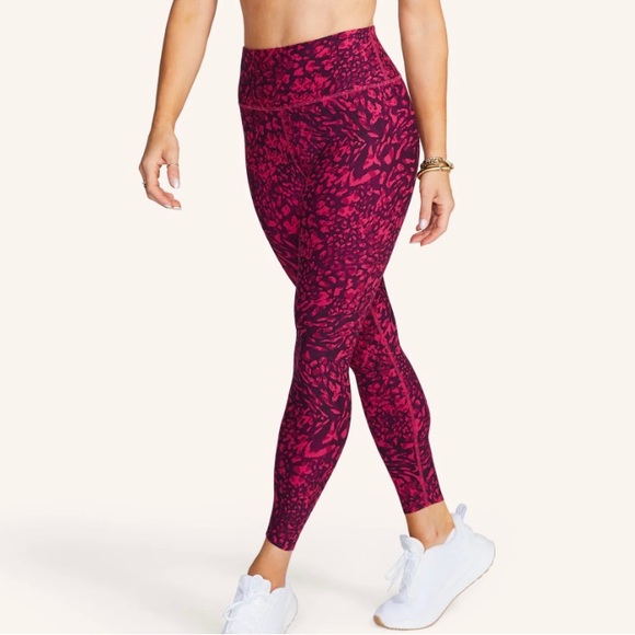 Peloton high rise reversible cheetah leggings - Picture 2 of 8